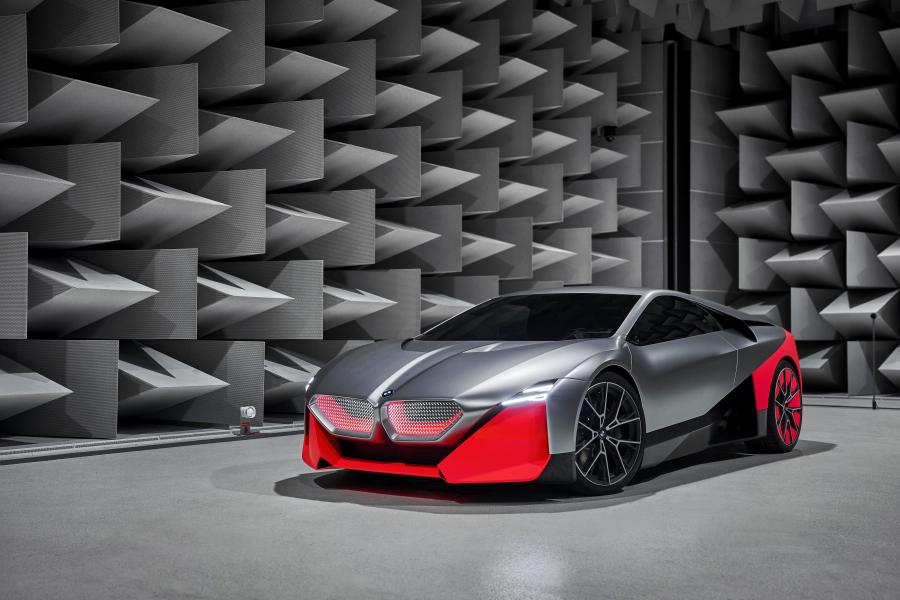  BMW Vision M NEXT 2019 года  (фото 100 из 100)